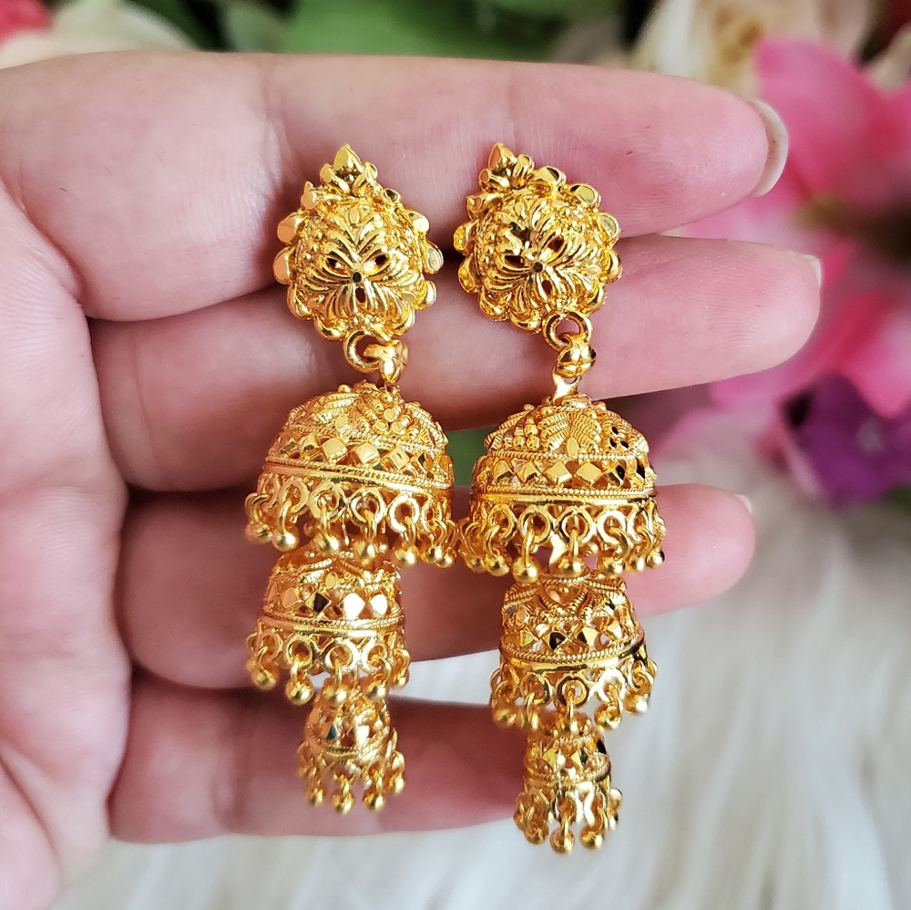 Goldplated bollywood Indian earrings